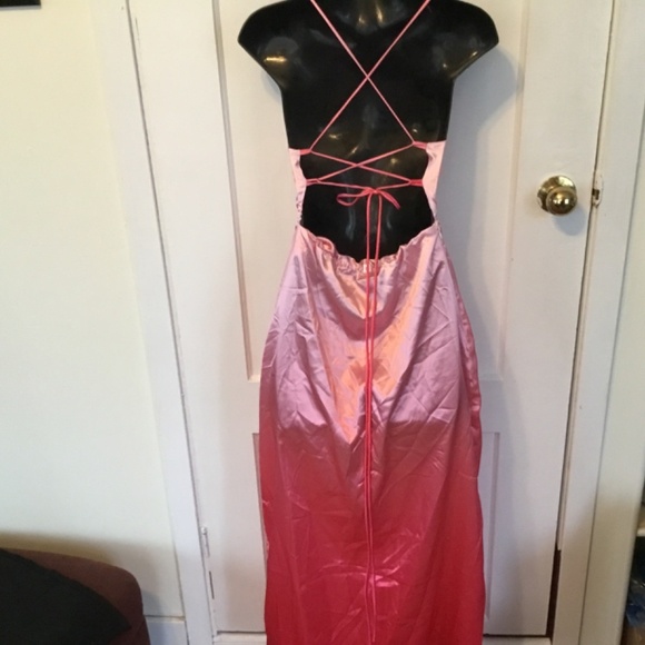 Shein pinkish like size small satin like backless res - Picture 2 of 4